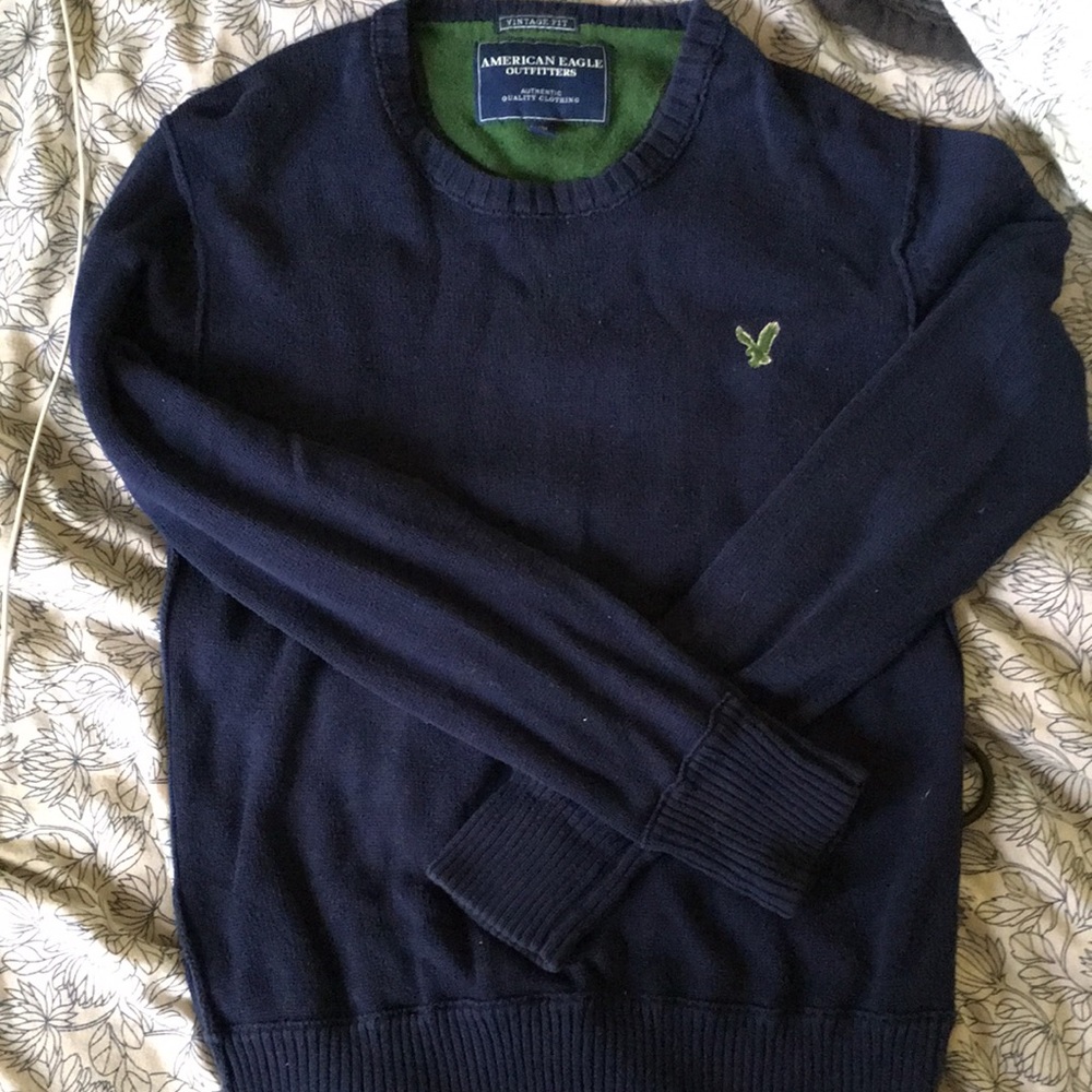 Men’s Vintage Fit Navy Sweater